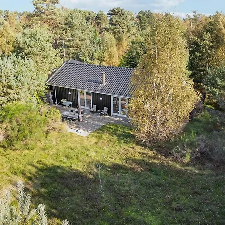 4 Bedroom Gorgeous In Hébergement de vacances
